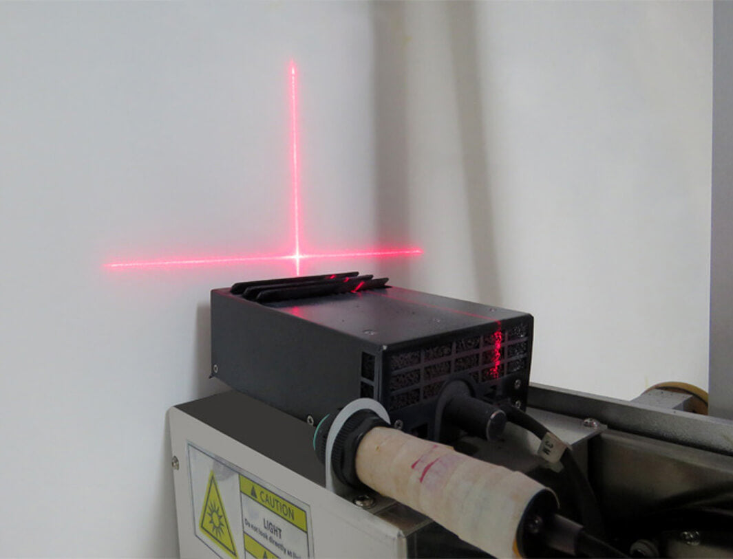 wall printer with laser positioning